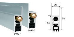 B042 Automatic door bottom drop down seals